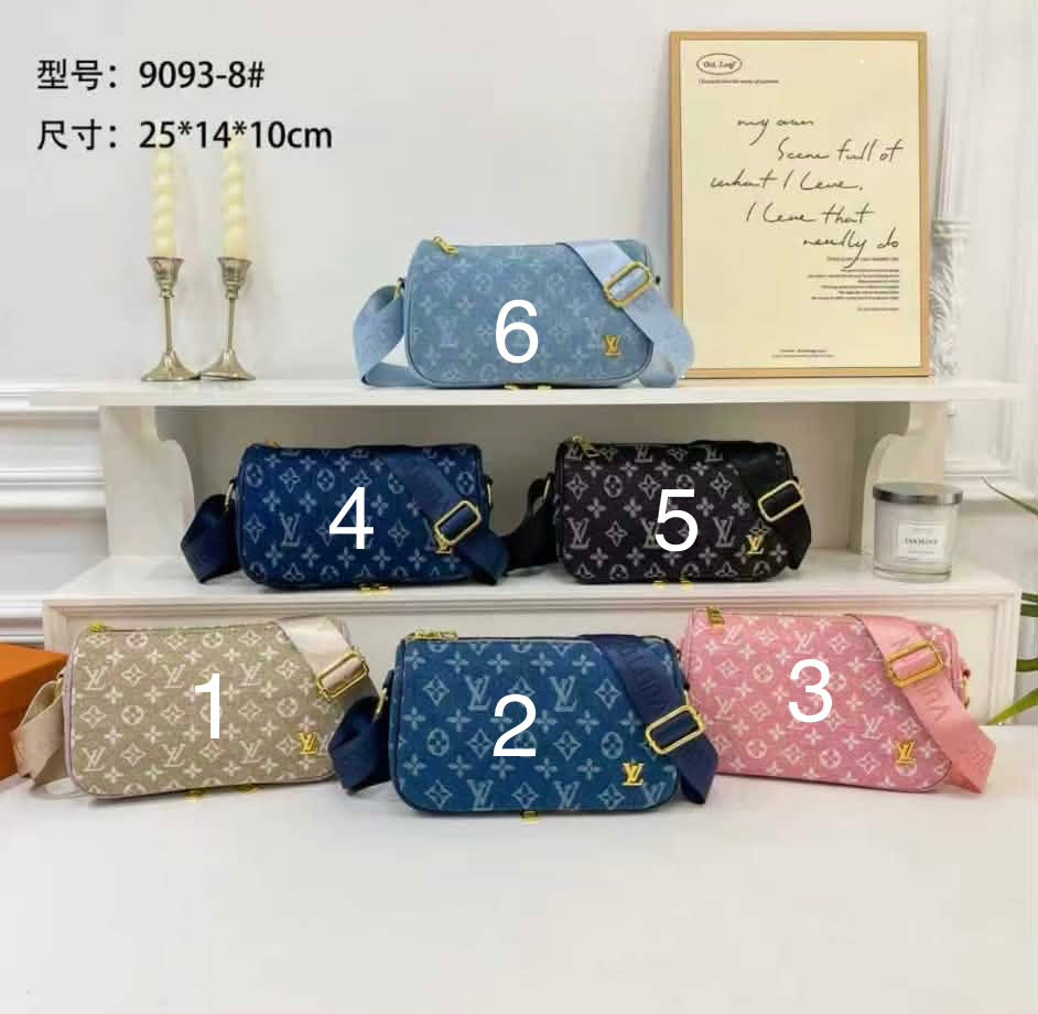 Shoulder bags